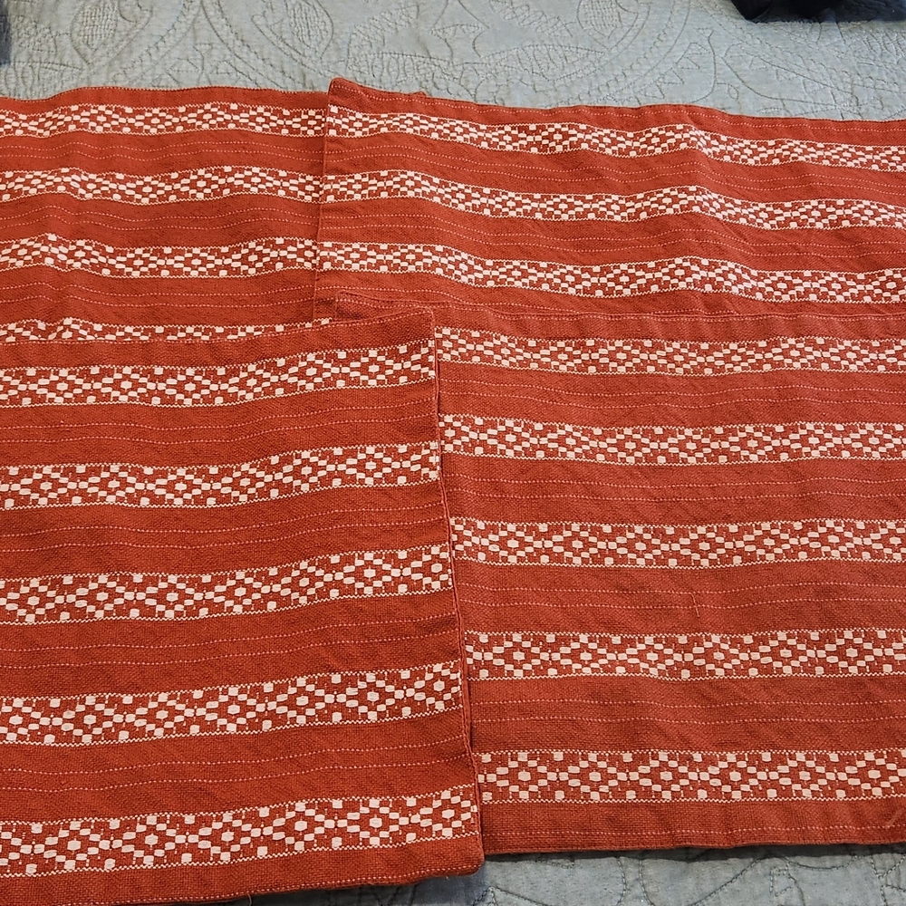 Rust and White Patterned Placemats
